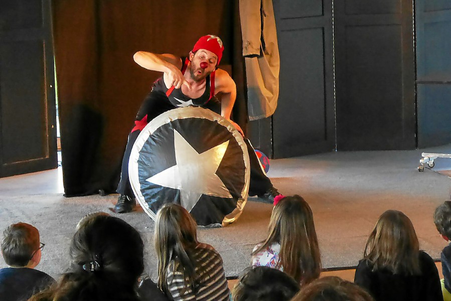 François Pacory, le clown voyageur.